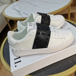 Valentino Skor  - Skriv privat vid mer information