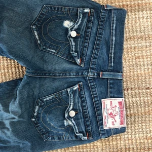 True religion!!! - Sååå snygga true religion jeans. Fråga vid funderingar❤️‍🔥❤️‍🔥