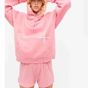 Monki - Rosa monki tröja. Inga skador. Original pris 250kr 