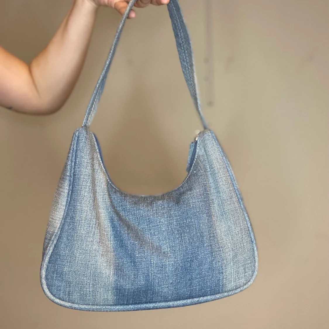 💙Britney Väska💙 - 90