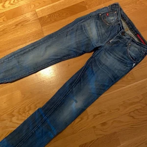 Jeans  - Säljer dessa jeansen från misssixty i strl 26
