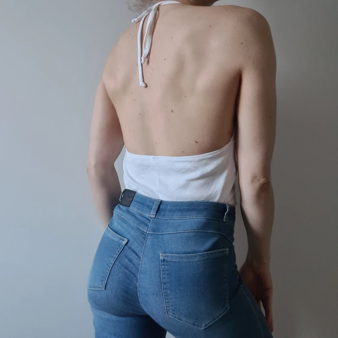 Vit halterneck topp med snörning - 91