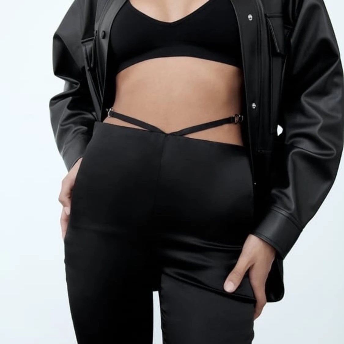 Byxor från zara  - 90