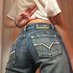 Lågmidjade jeans - Lågmidjade jeans, storlek S/Xs. 250kr + frakt 