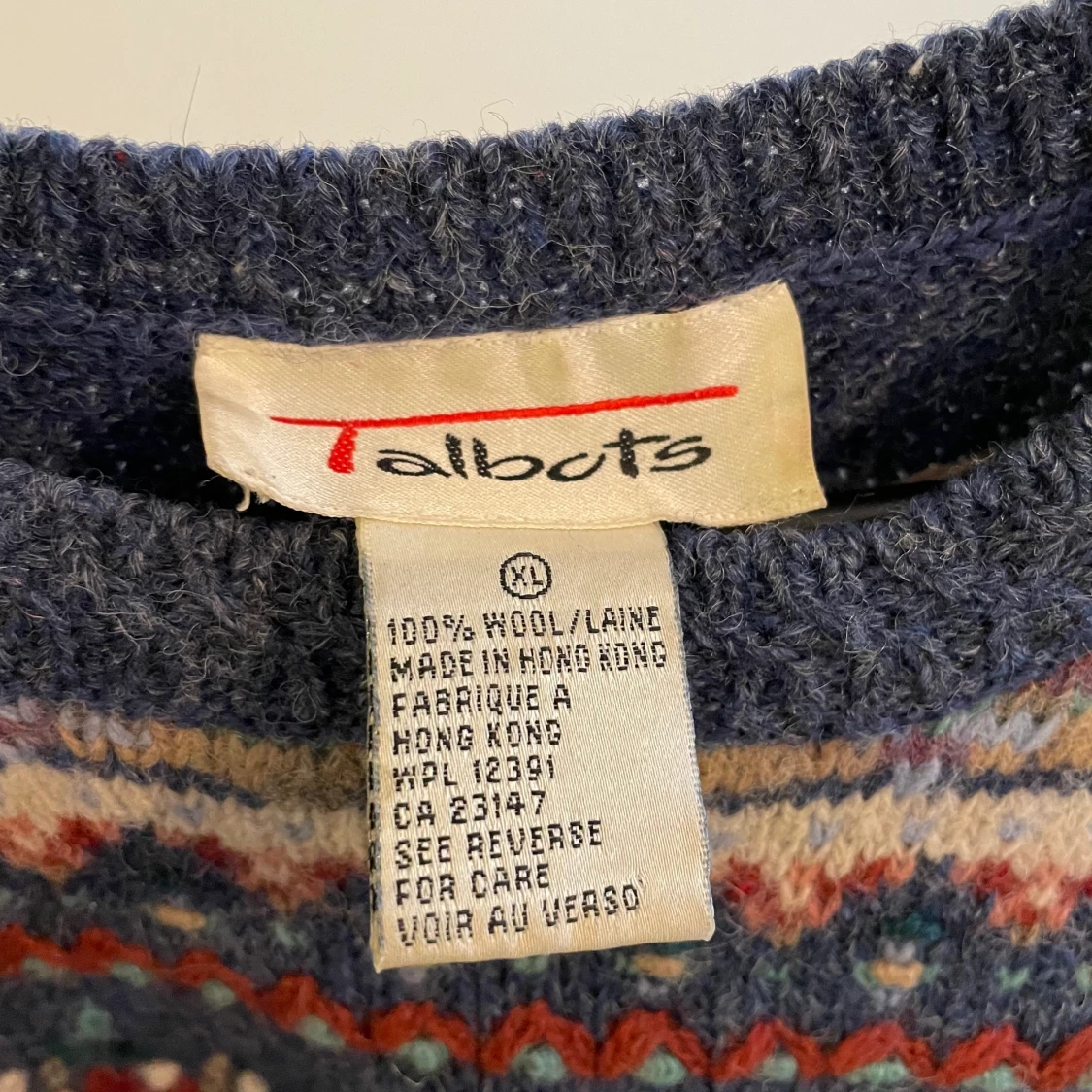 Blommig ulltröja - 91