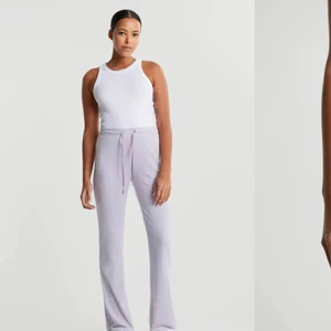 Mjukisbyxor från Gina (VITA)  - Säljer ett par vita mjukisbyxor ifrån gina som varit slutsålda väldigt länge och nu går det inte att köpa de längre. De är exakt de på bilden bara att det är vita. Storlek S 🥰