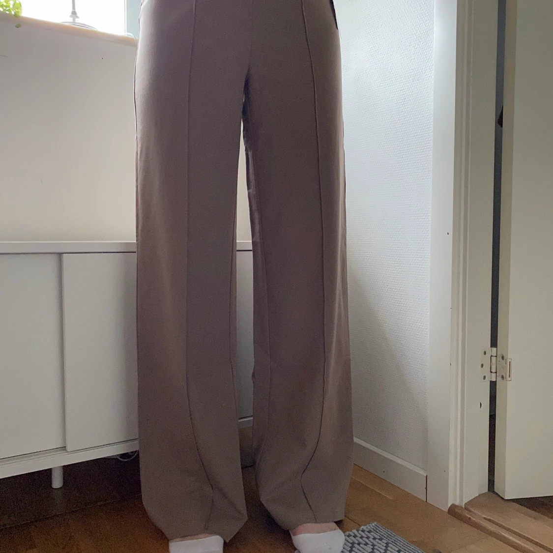 Kostymbyxor från NA-KD storlek 34