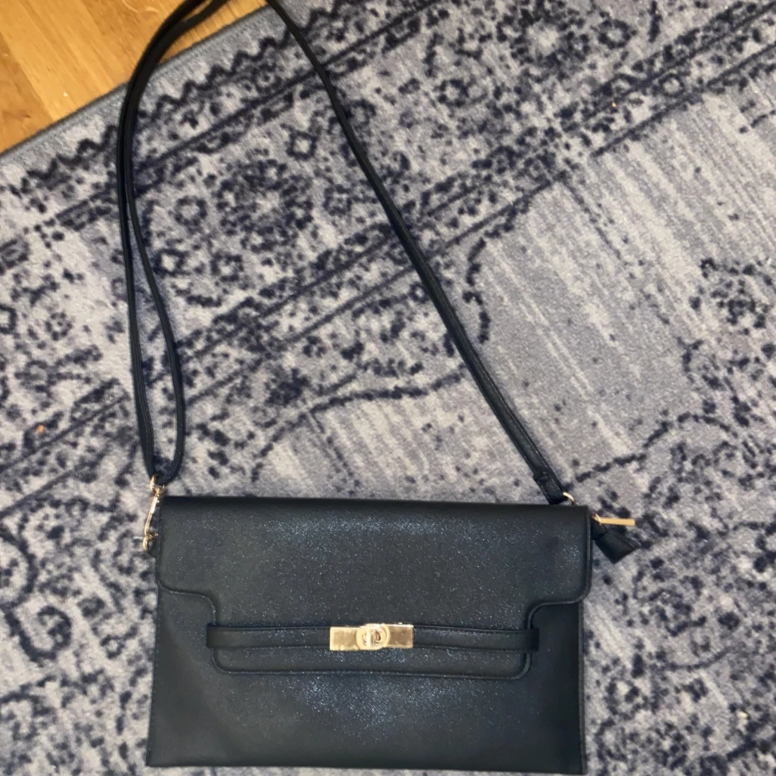 Säljer denna nu för 150kr - 90