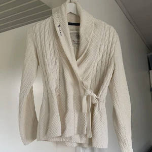 Bondelid kofta - Strl s frakt 66kr