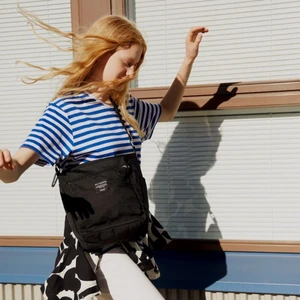 MARIMEKKO PAL BAG - Pal bag från Marimekko, inköpt vintern 2019. I jättefint skick och är sparsamt använd!