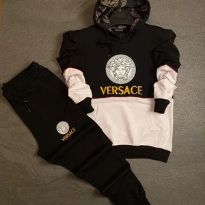 Kläder  - Ta tre för 1300kr