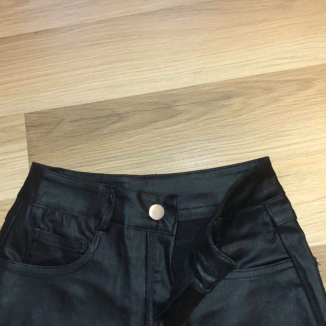 Svart byxor  - 90