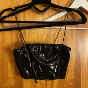 Lädertopp - I princip oanvänd💓