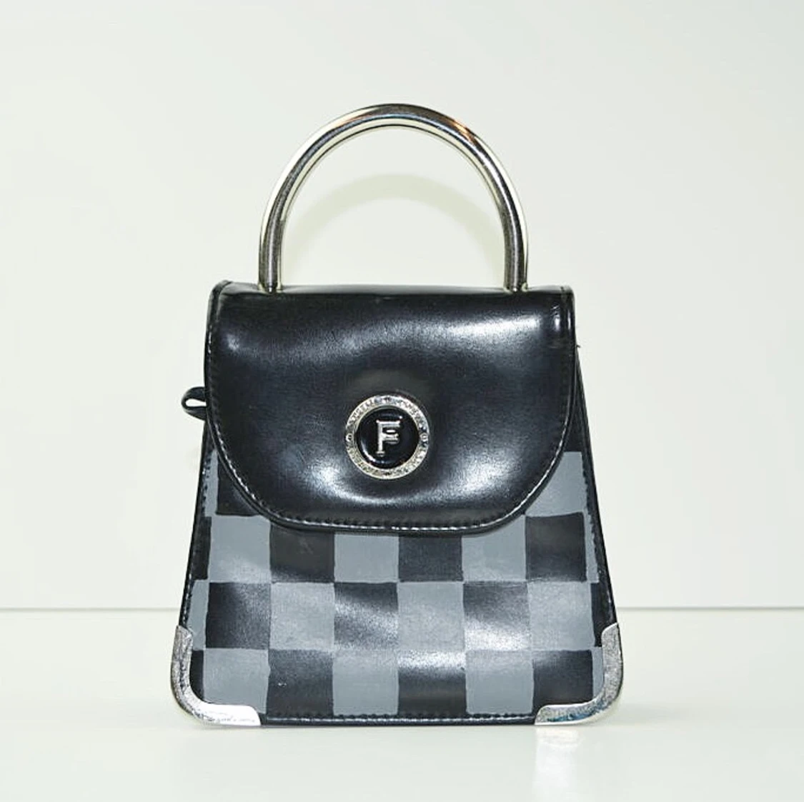 Check✨ by M.E.J UF