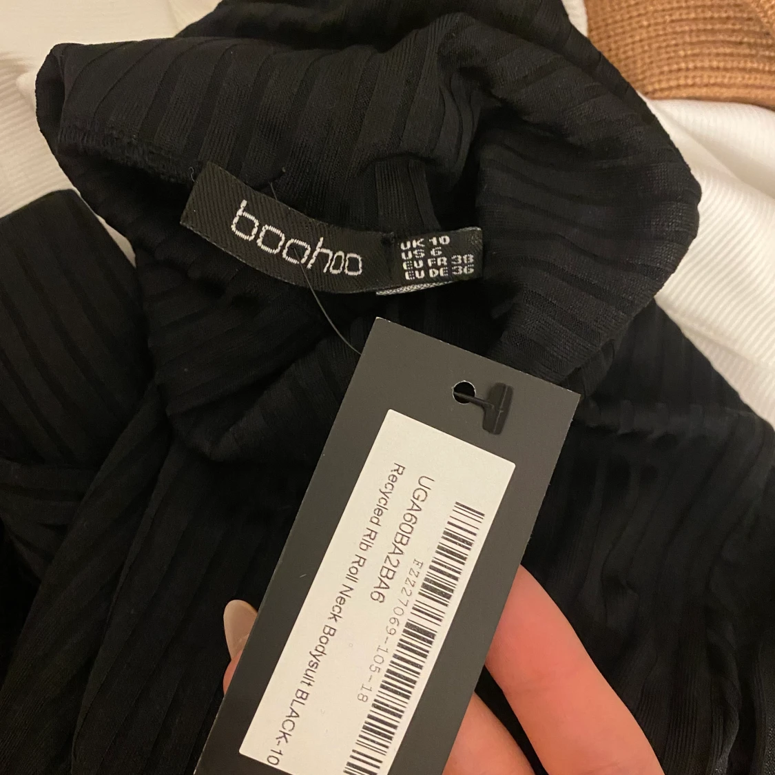 Body från BOHOO - 90
