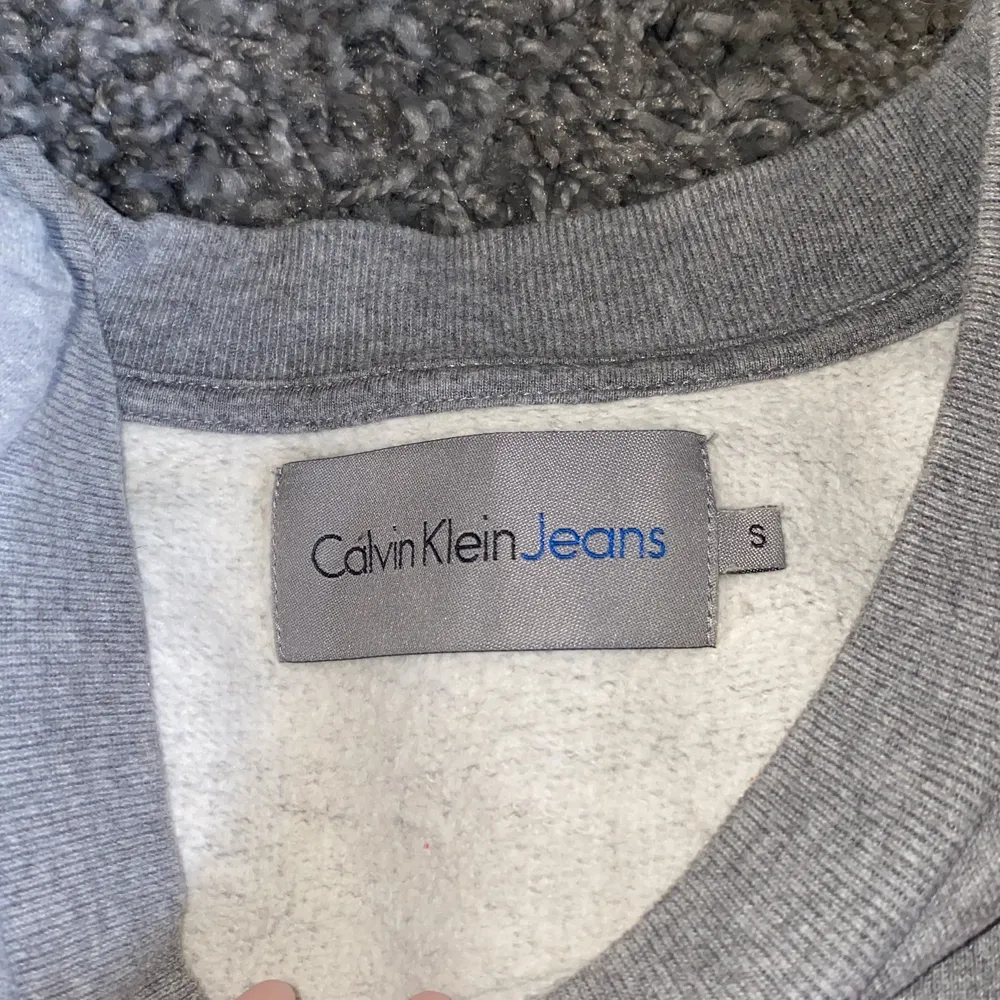 Calvin Klein tröja. . Tröjor & Koftor.