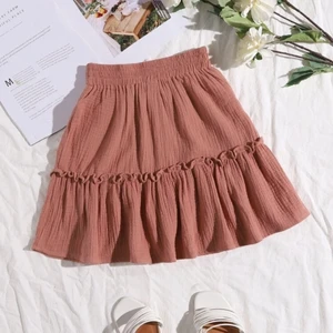 Kjol - En väldigt fin kjol som tyvärr var för liten för mig. Köpare står för frakten