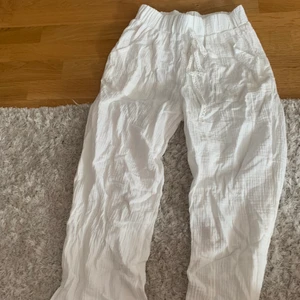 snygga linnebyxor - ej använda