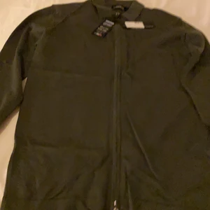 J.LINDEBERG  - helt nya 