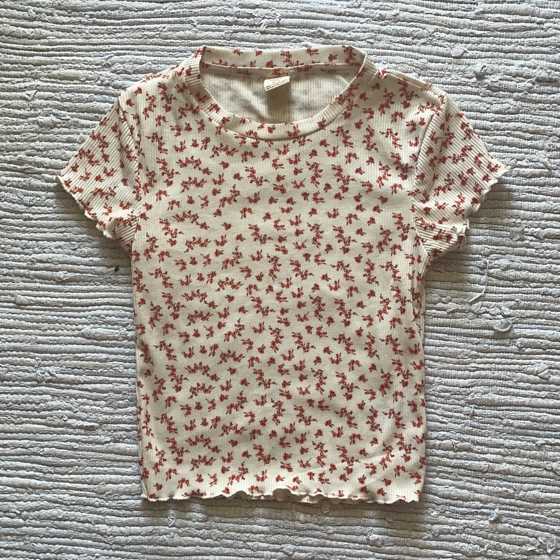 Baby tee från urban outfitters