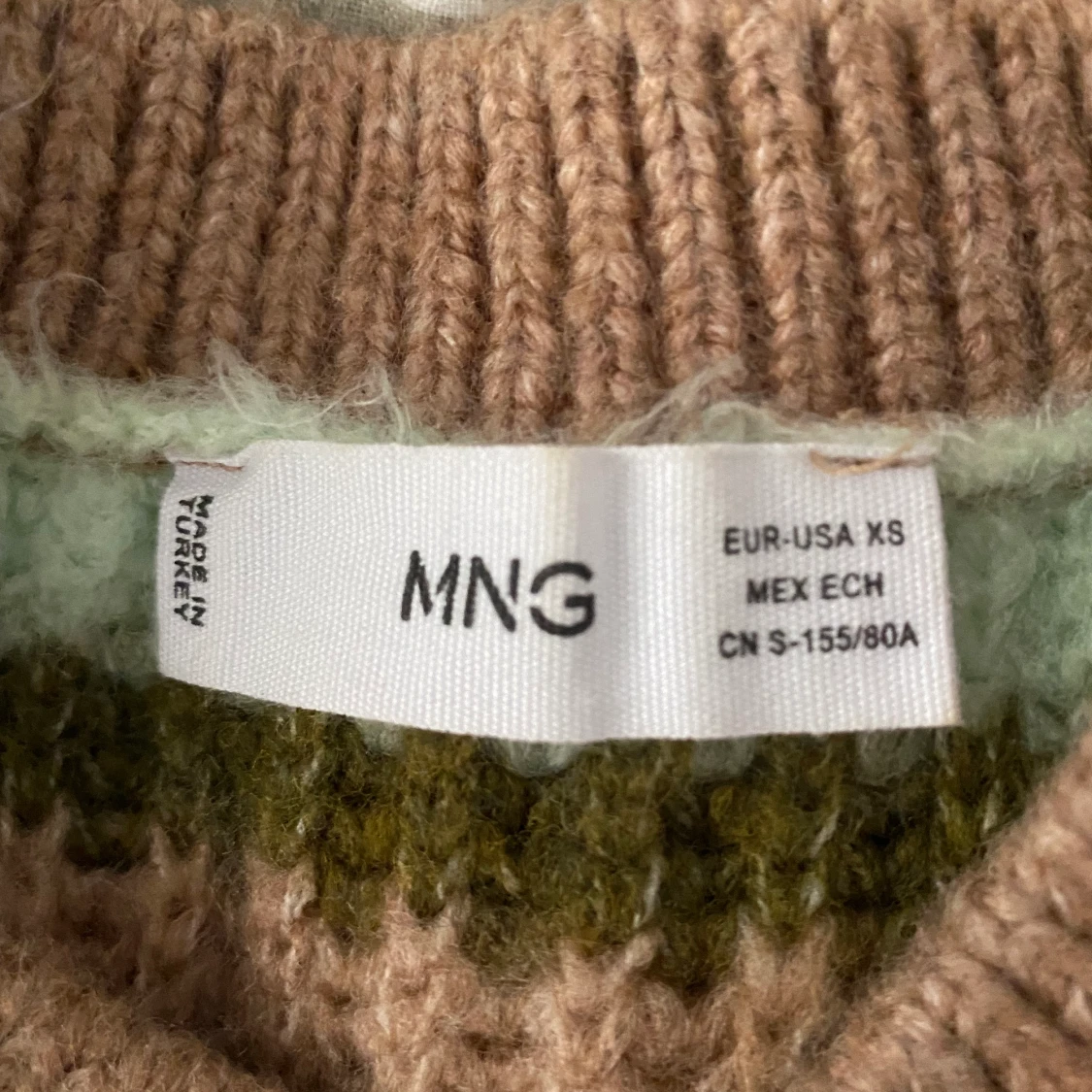 Trendig stickad topp❤️‍🔥❤️‍🔥❤️‍🔥 - 90