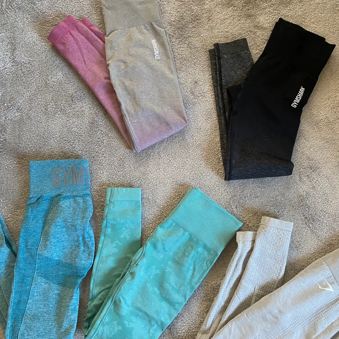 GYMSHARK leggings 1500kr för alla 