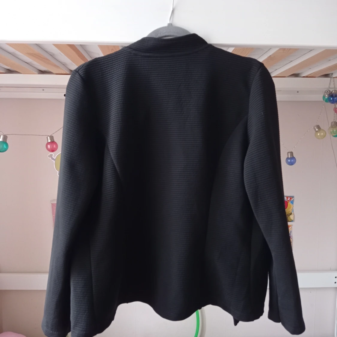 Svart kavaj storlek L  - 91