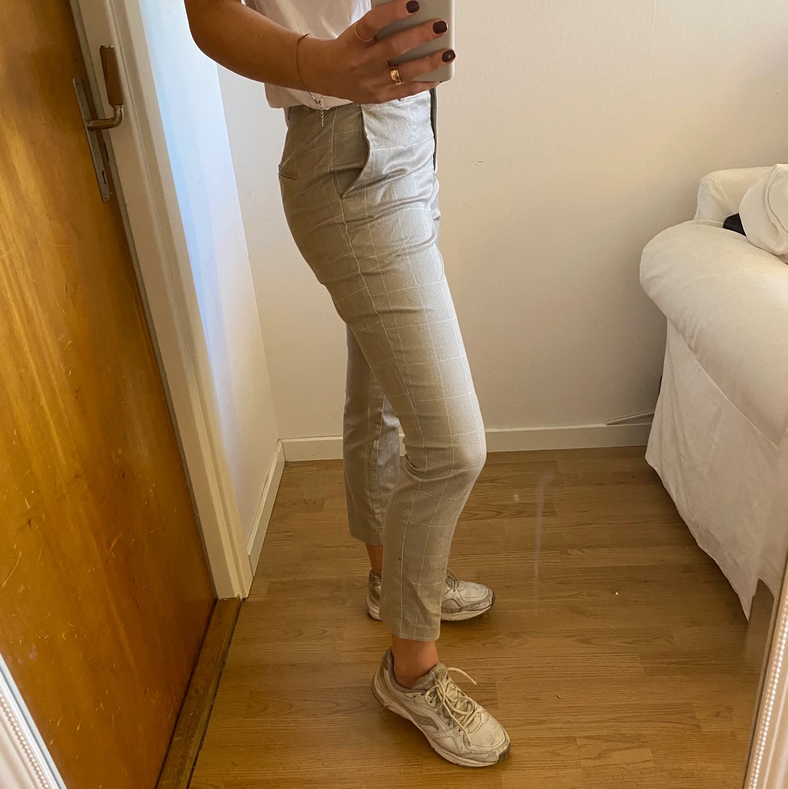 Ljusa rutiga kostymbyxor  - 90