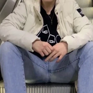 The North face  - Sjukt snygg jacka från north face. Använd fåtal gånger. Är för liten på mig nu, därför säljer jag den. Kan skicka fler bilder!💙 säljer direkt för 1000kr eller för högre bud.