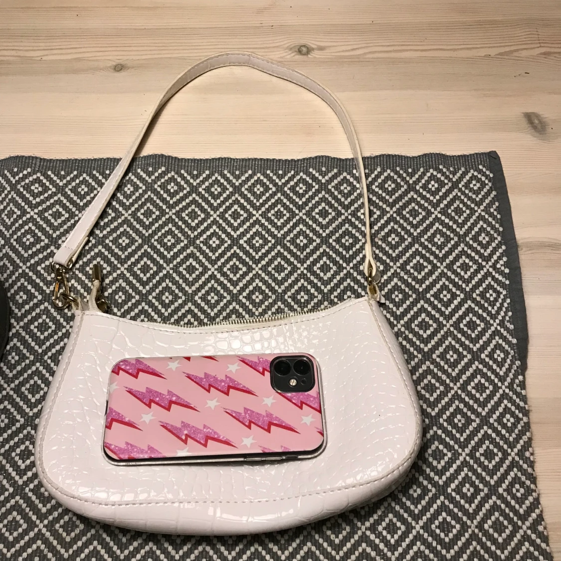 Axelremsväska  - 91