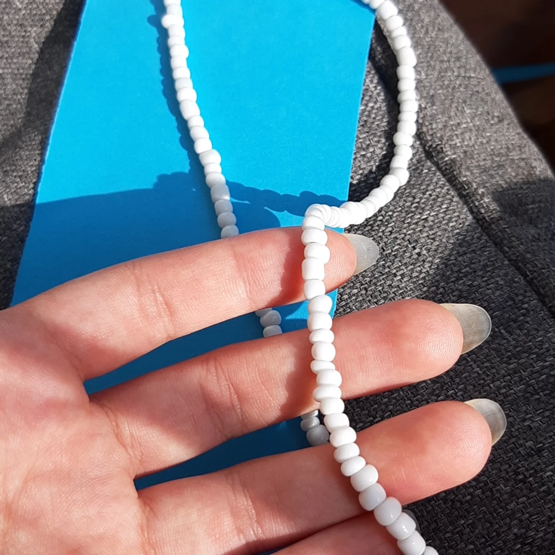 Vit halsband 💙 - 90