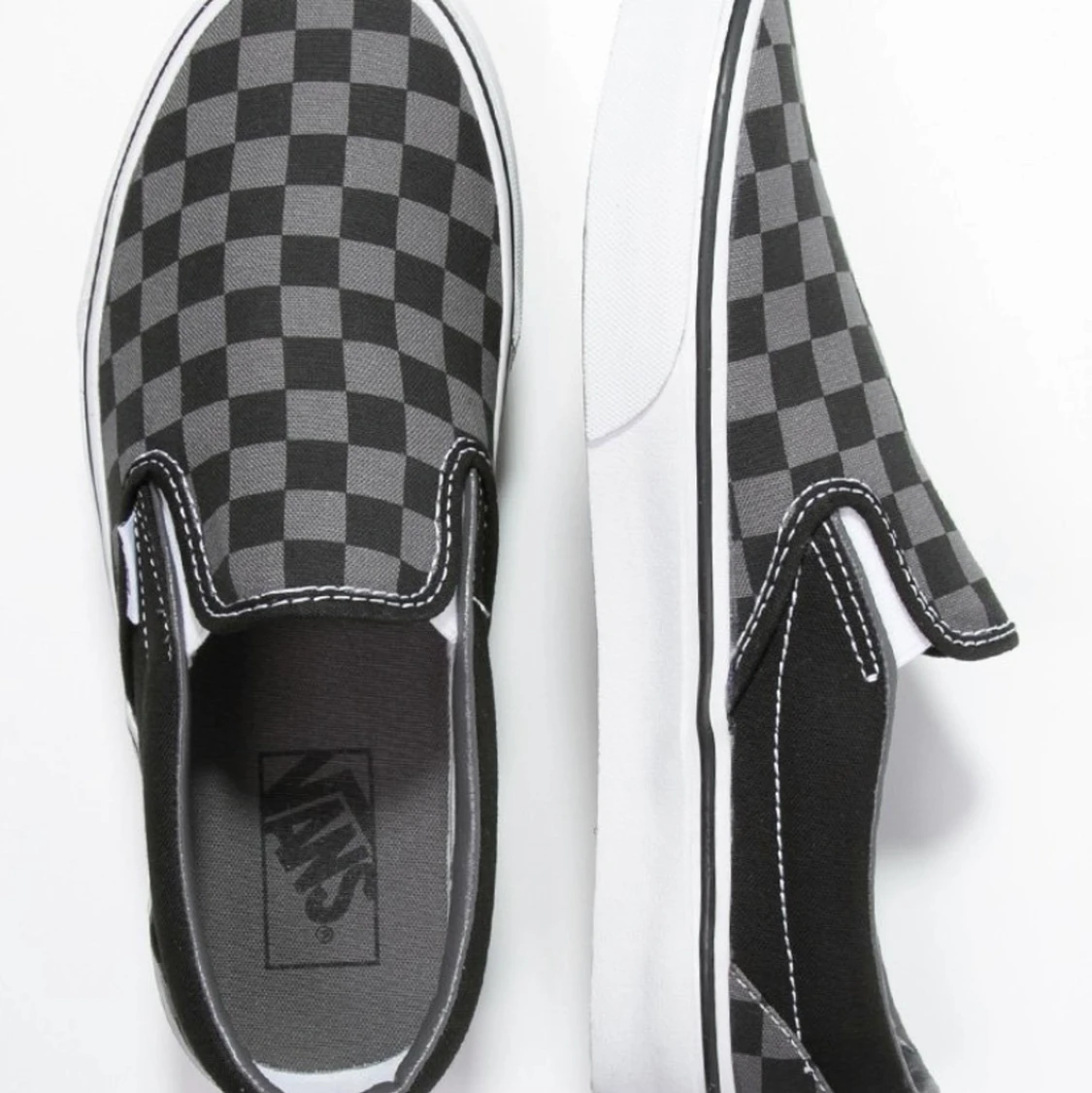 Checkered Vans🖤  - 91