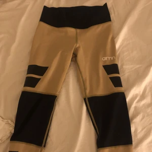 Amn träningsbyxor  - Amn tränings byxor 