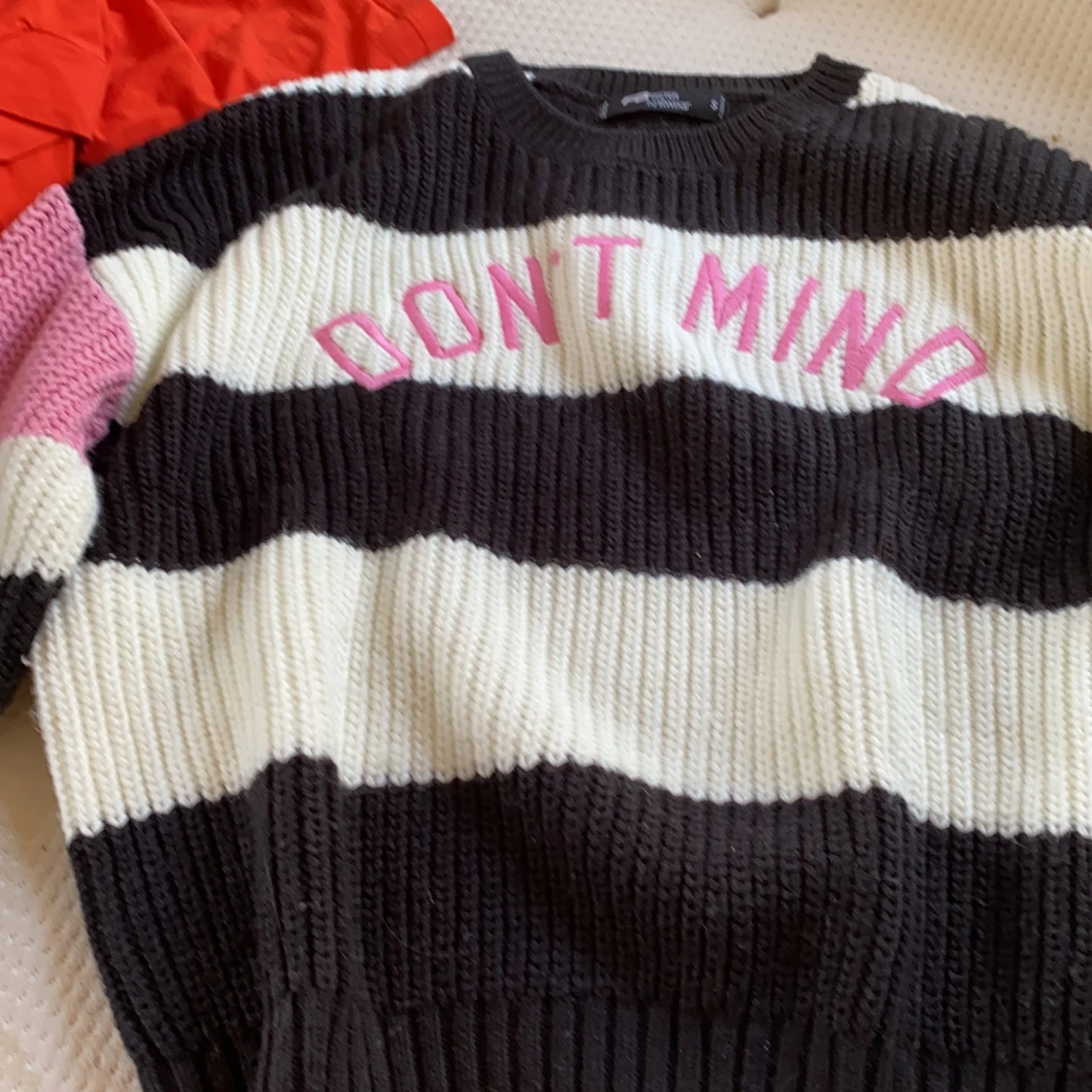 Snygg stickad tröja 