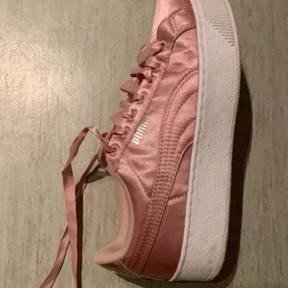 Rosa puma skor 💞 - 90
