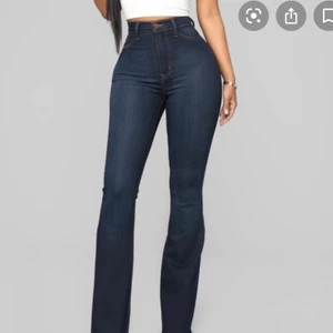 Fashionnova jeans - Välldigt stretchiga och formar kroppen fint