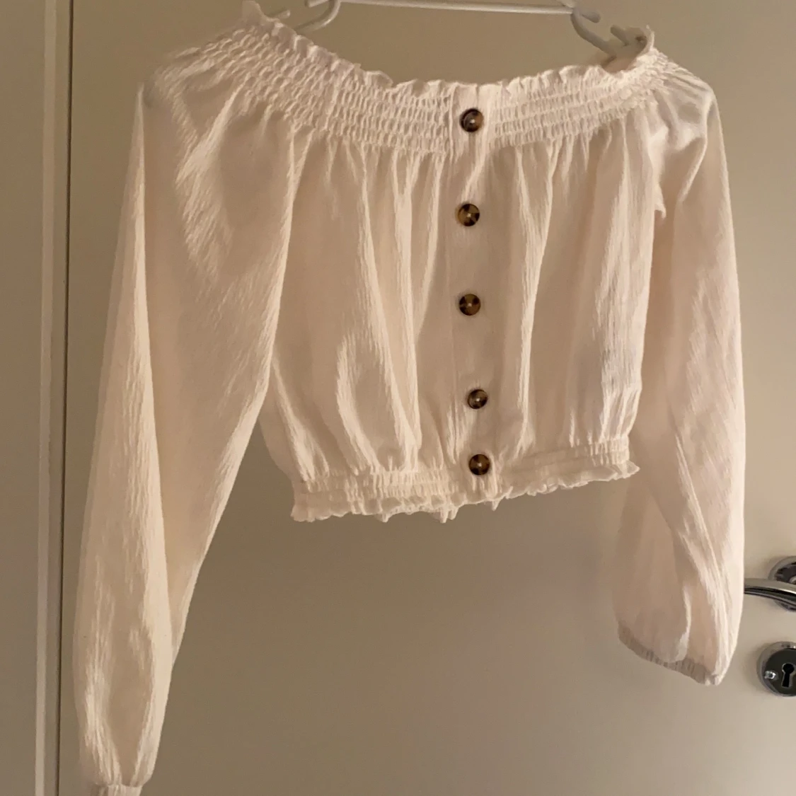 Off-shoulder för vår/sommar