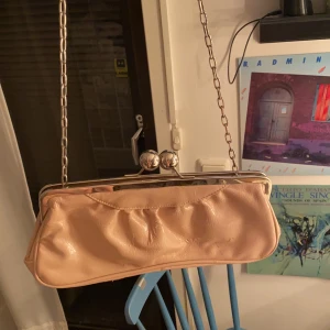 Väska - Gullig väska, oanvänd