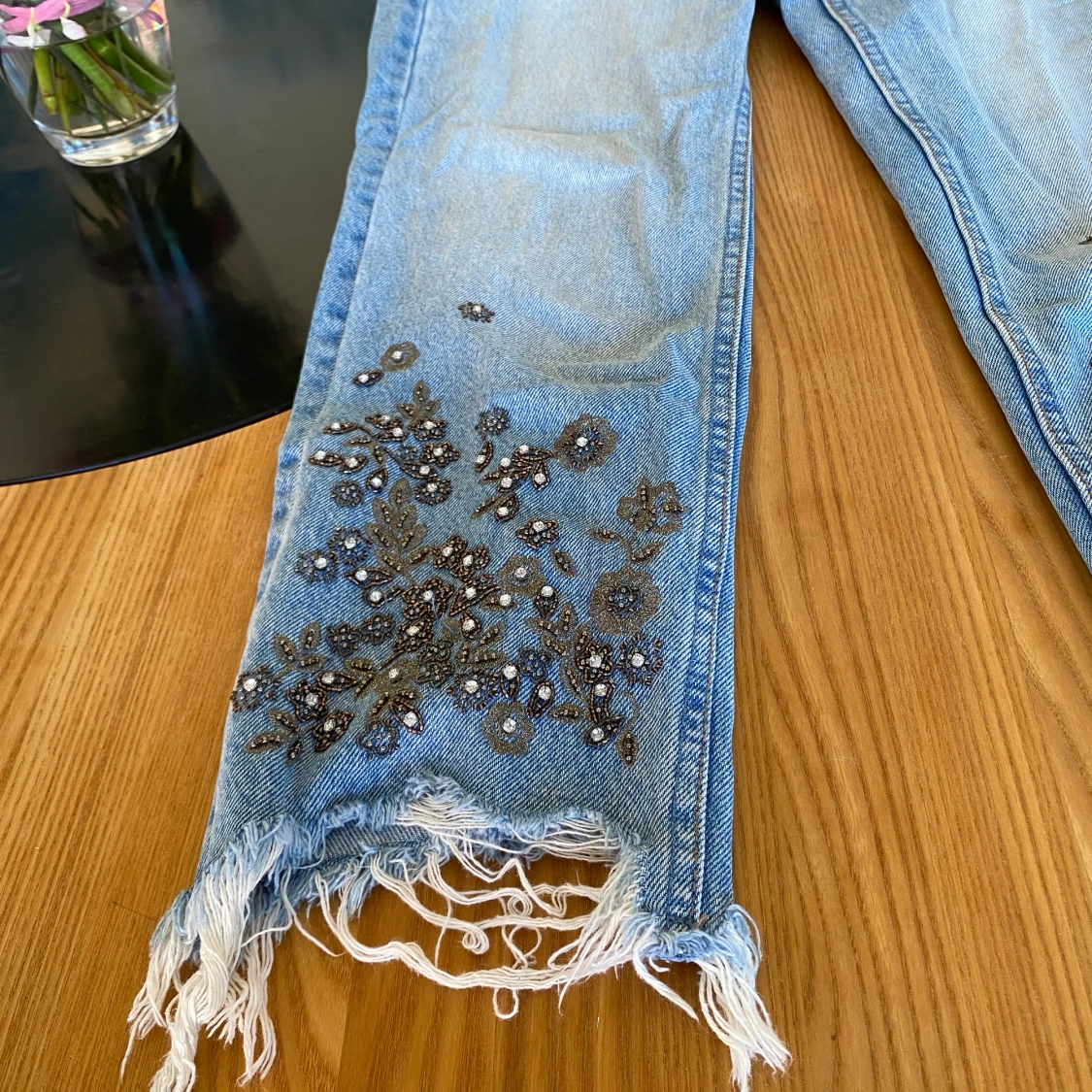 Abercrombie & Fitch  - 90