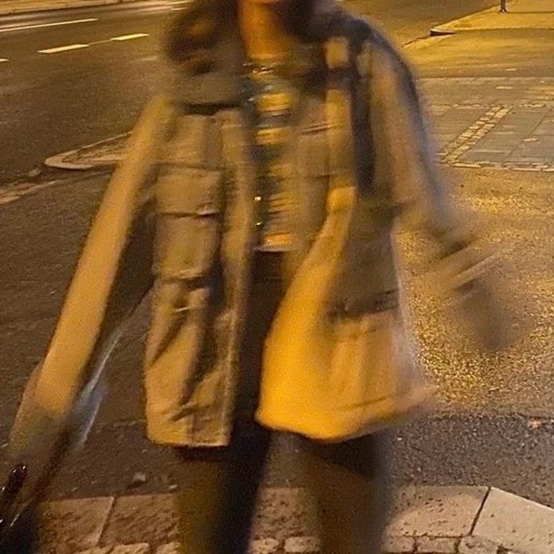 Jacka med pälskrage - 91