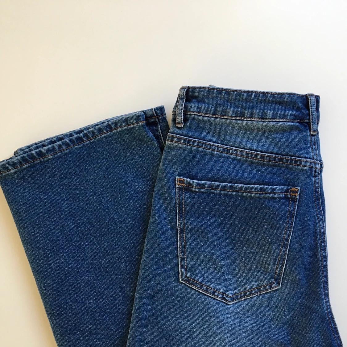 Blåa jeans