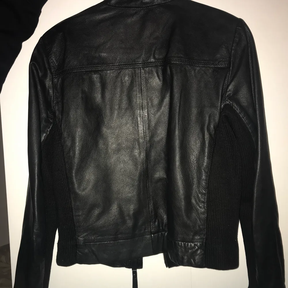 Real leather jacket from part-two, size 36 but fits large !. Jackor.
