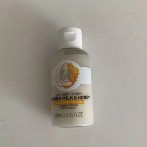 Body shop dusch tvål (almond milk&honey) - Helt ny,luktar jätte gott
