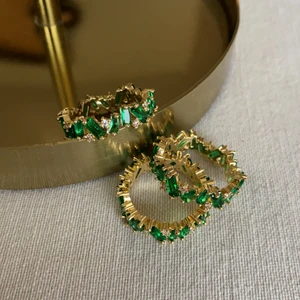 Ringar - Säljer olika slags ringar