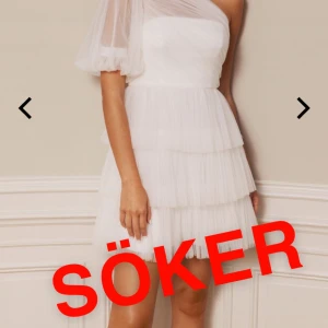 SÖKER - Söker klänning från By Malina i strl S