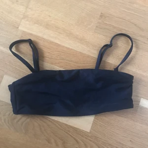 Bikini topp - Bikini topp med reglerbara band, banden går även att ta av. Köpare står för frakt 💓