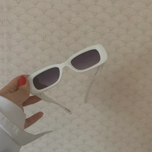 Asos solglasögon  - Solglasögon från asos som bara har använts en gång!