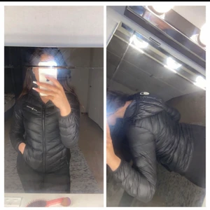 Sail Racing dunjacka  dam - Säljer en Sail Racing jacka köpt förra veckan för 1500kr från en tjej på facebook. Har aldrig använt den eftersom den är liten på men säljer den för 1200kr. Storlek S. Bra på hösten. Väldigt fint skick. Pris kan diskuteras 