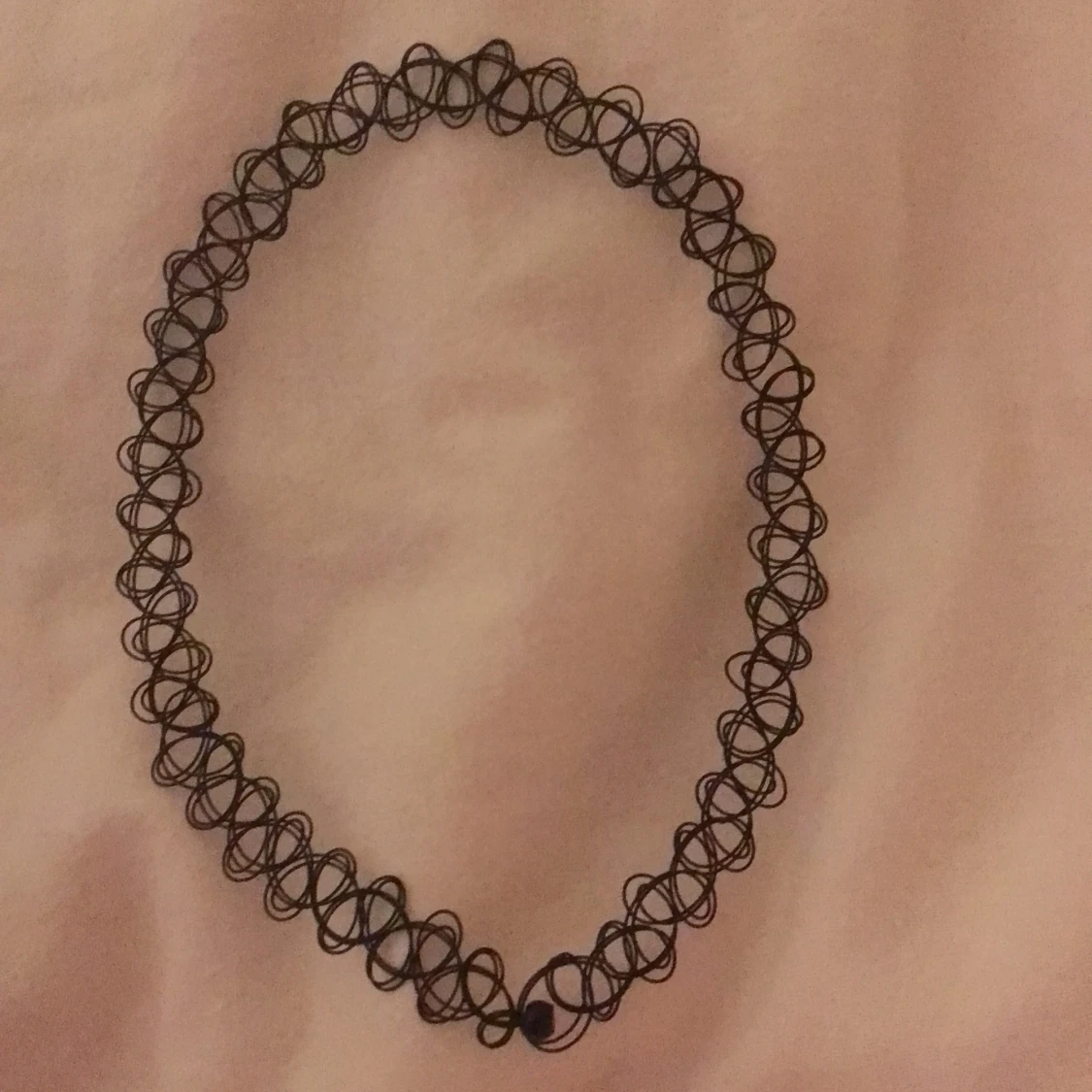 Svart choker