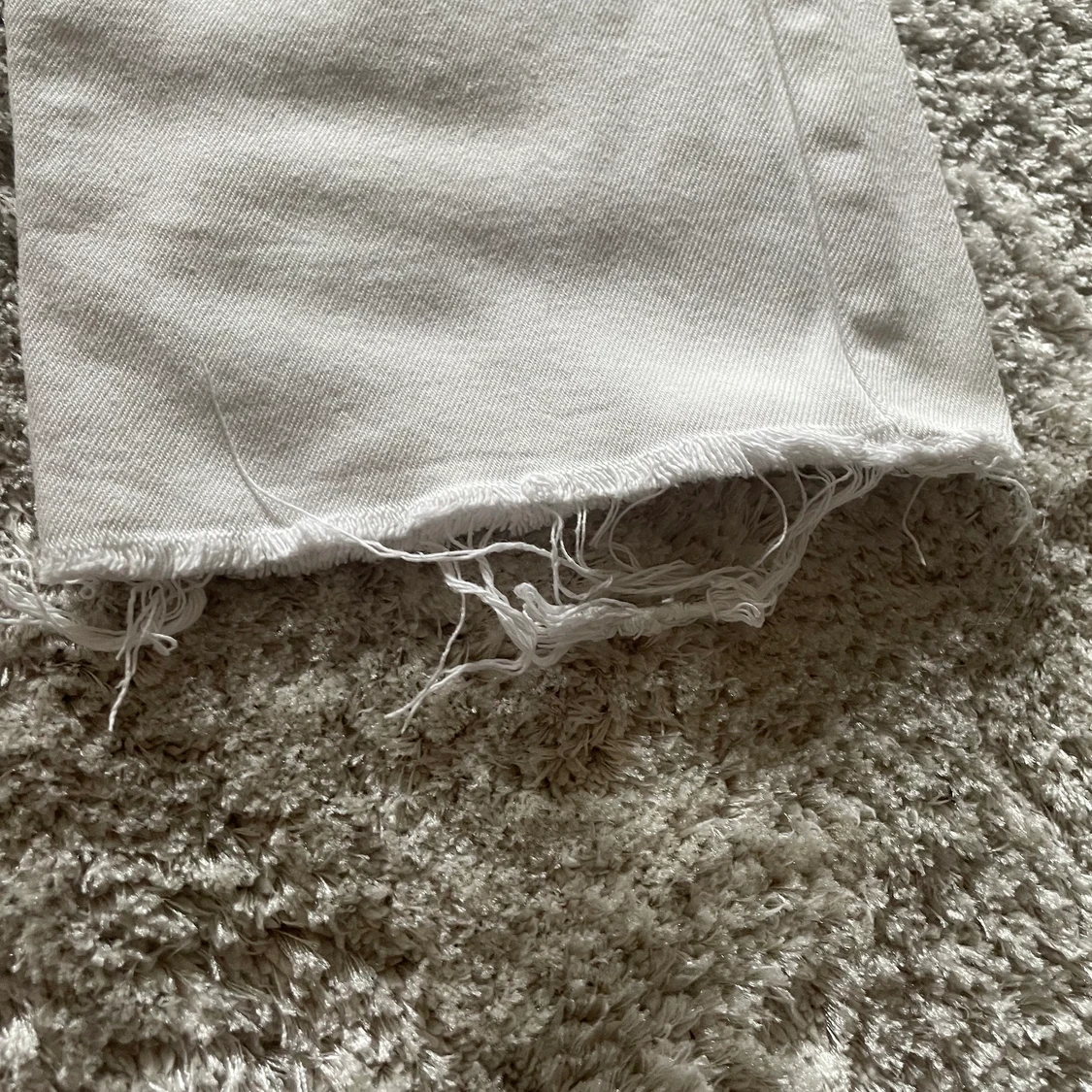 Vita jeans från Ginatricot  - 91